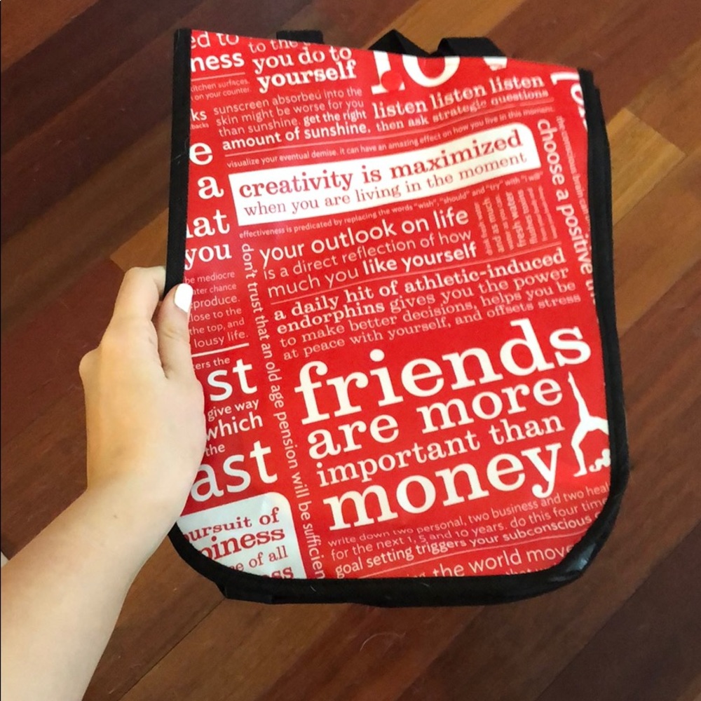 5 lululemon shopping bags